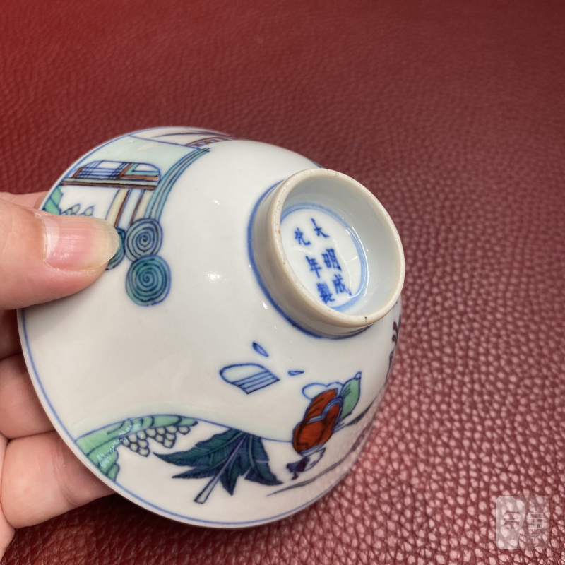 清 斗彩携琴访友图杯 - 图13